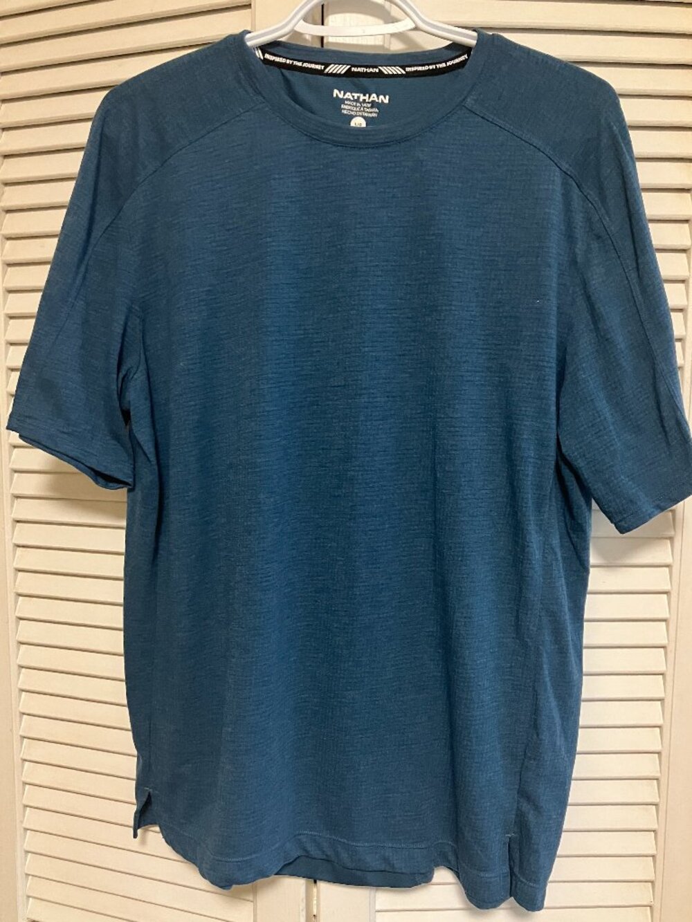 Mens Nathan Running Top Size Large Blue Short Sleeve